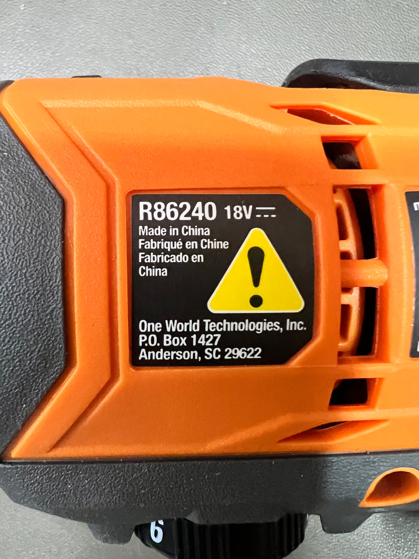 Ridgid 18V Brushless Oscillating Multi-Tool w/ Attachments - R86240 (New)