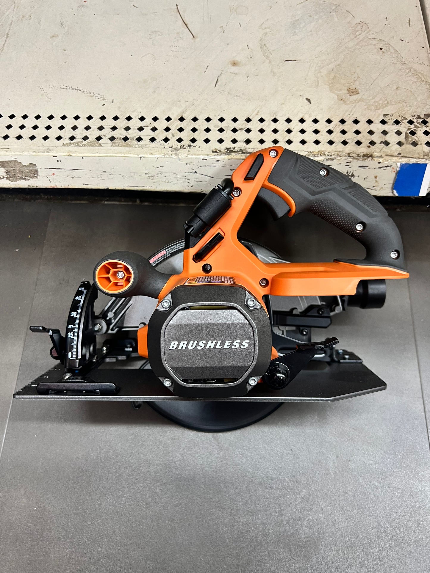 Ridgid 18V Brushless 7-1/4” Circular Saw (Tool-Only) - R8657 (New)