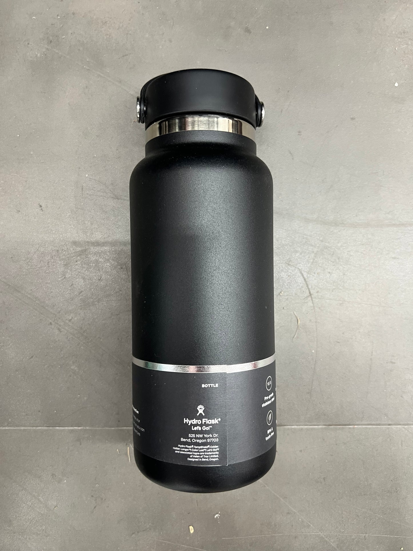 Hydro Flask 32oz. Wide Mouth - Black (New)