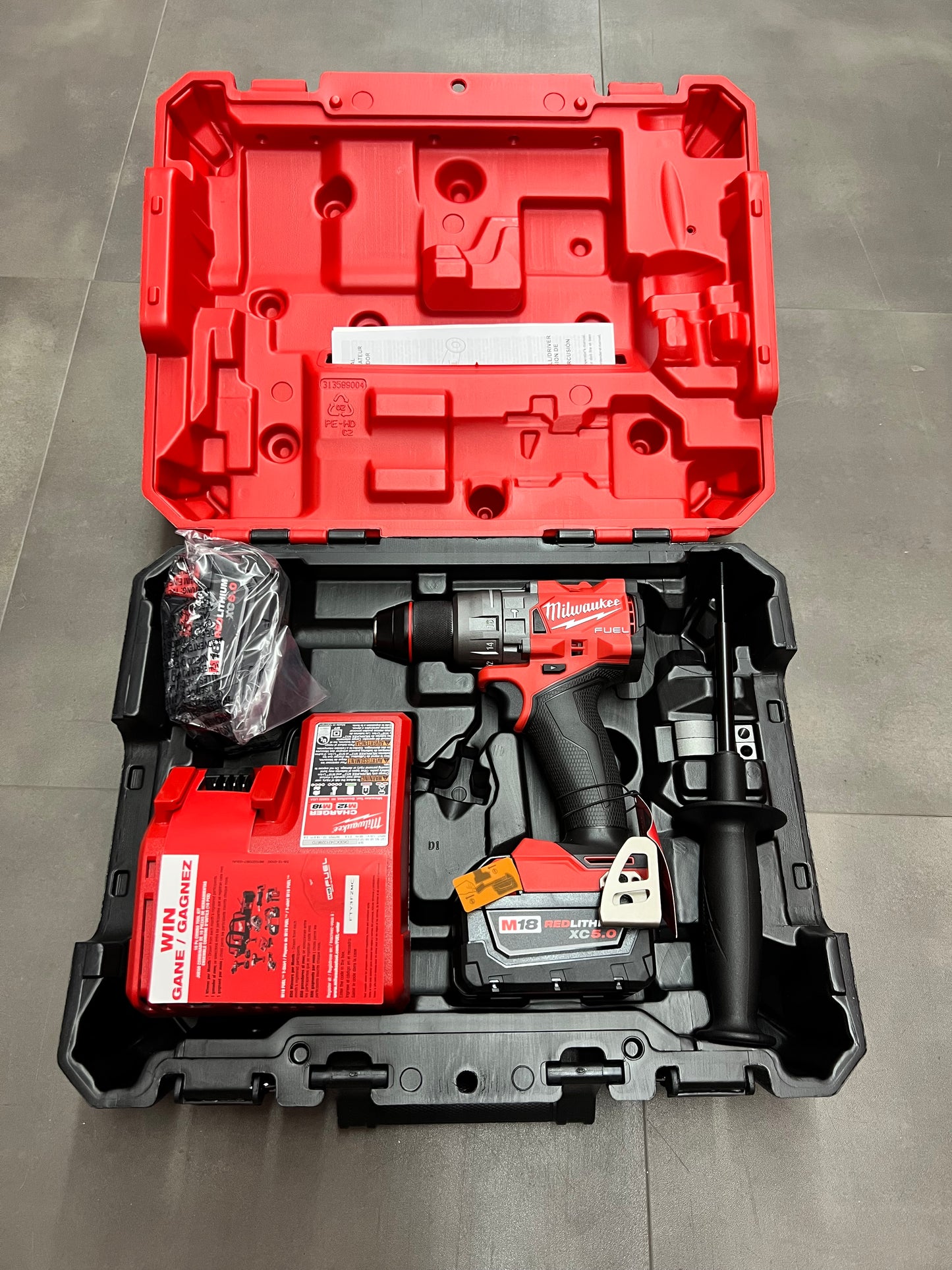 Milwaukee M18 Fuel 1/2” Hammer Drill/Driver Kit - 2904-22 (New)