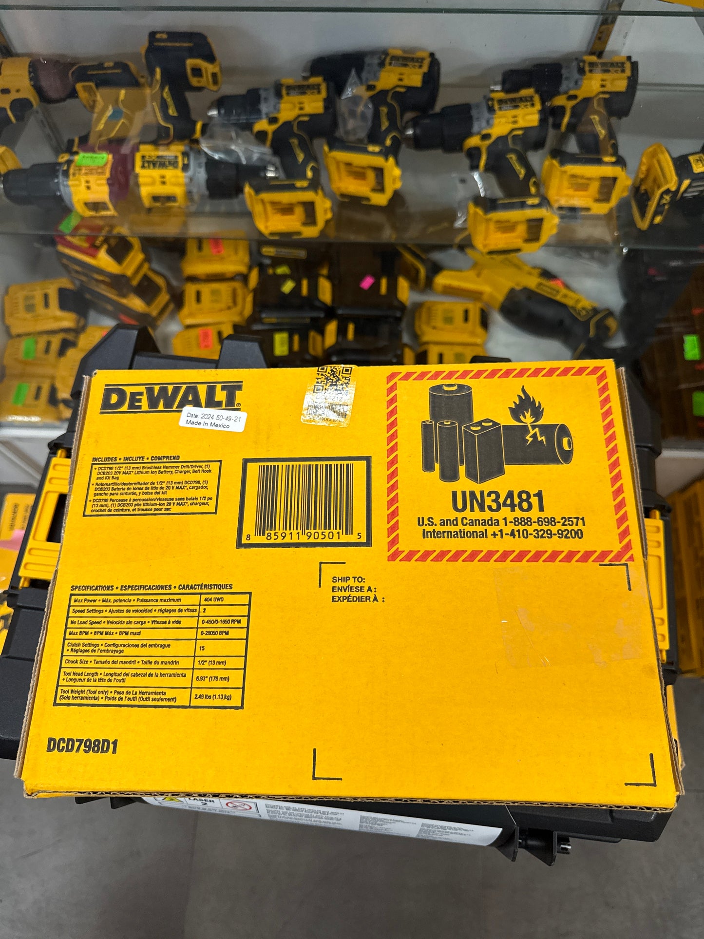 DEWALT 1/2-in 20-volt max Variable Speed Brushless Cordless Hammer Drill (1 -Batteries and Charger Include )
