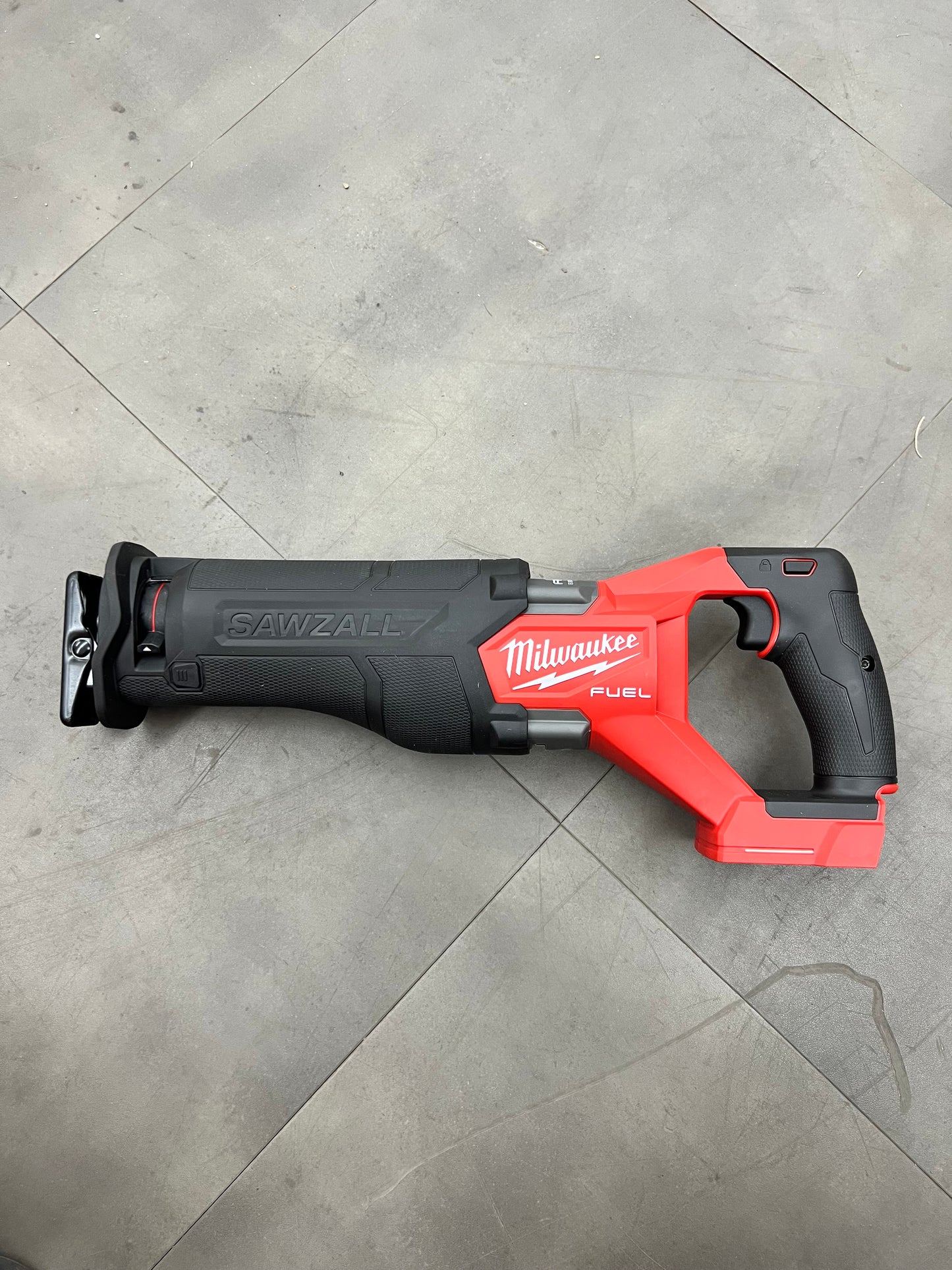 Milwaukee M18 Fuel Sawzall Reciprocating Saw - 2821-20 (New)