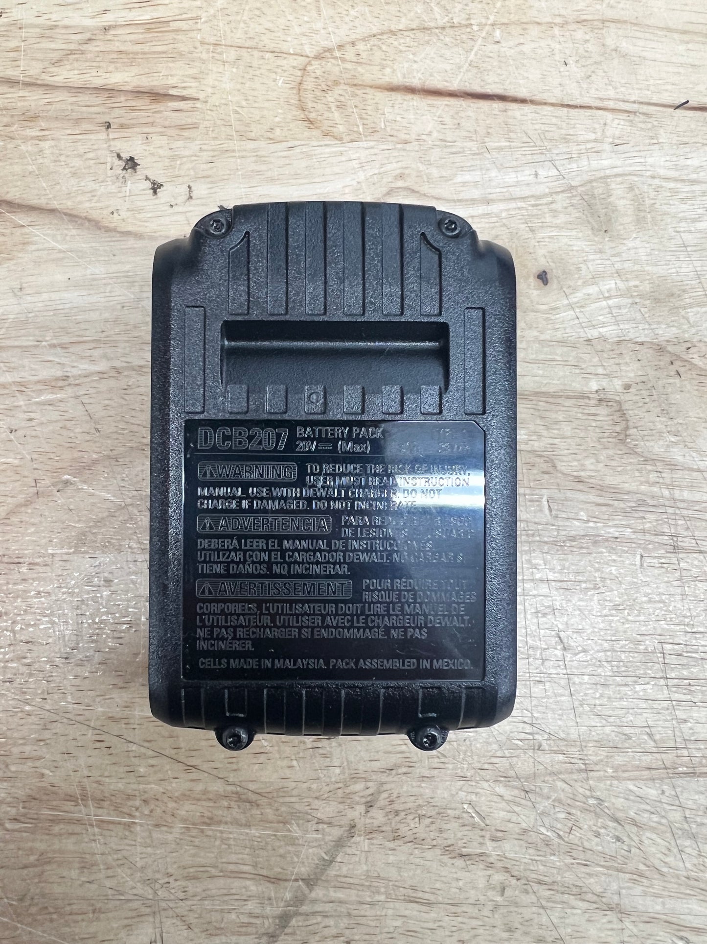 DeWalt 20V Max Lithium-Ion Battery Pack - DCB207 (New)