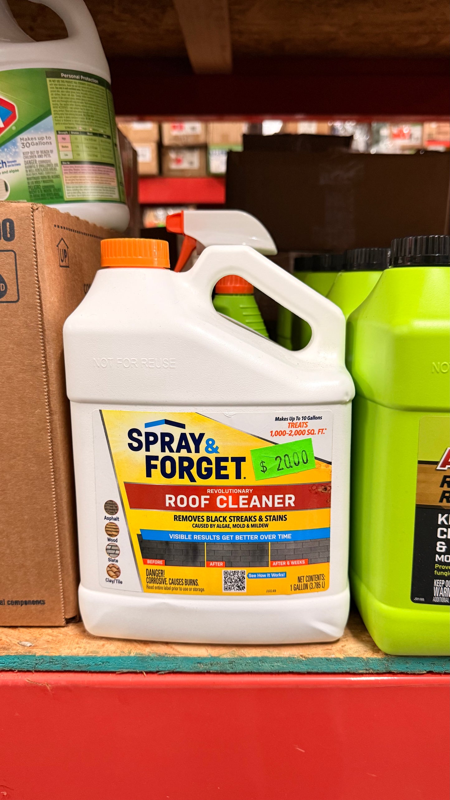 Spray & Forget Roof Cleaner