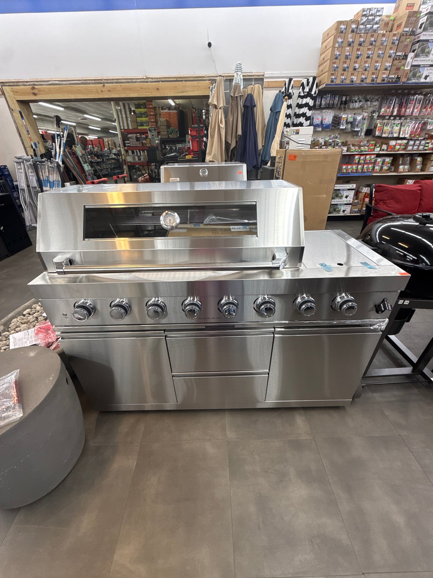 Barbecue Gas Grill *pick up only*