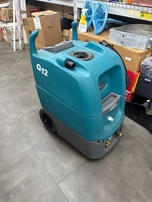 Tennant Q12 Multi-Surface Cleaner Wet Vacuum Extractor Machine