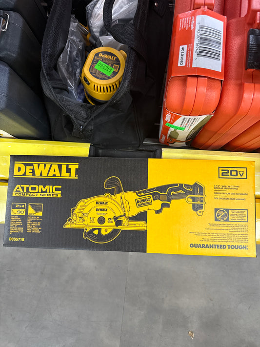 DEWALT ATOMIC 20V MAX Cordless Brushless 4-1/2 in. Circular Saw (Tool Only)