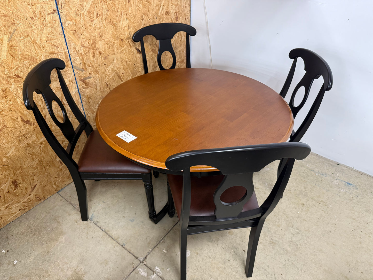 Five Piece Wooden Dining Set *pick up only*