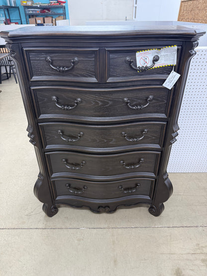Black/Brown Wooden Dresser & Chest of Drawers Set *pick up only*