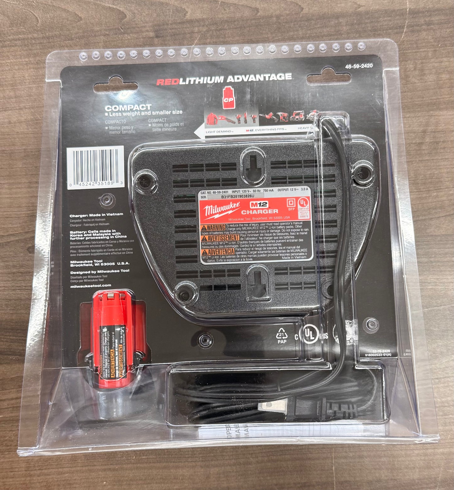 Milwaukee M12 12V Lithium-Ion Compact Battery Pack 2.0Ah and Charger Starter Kit