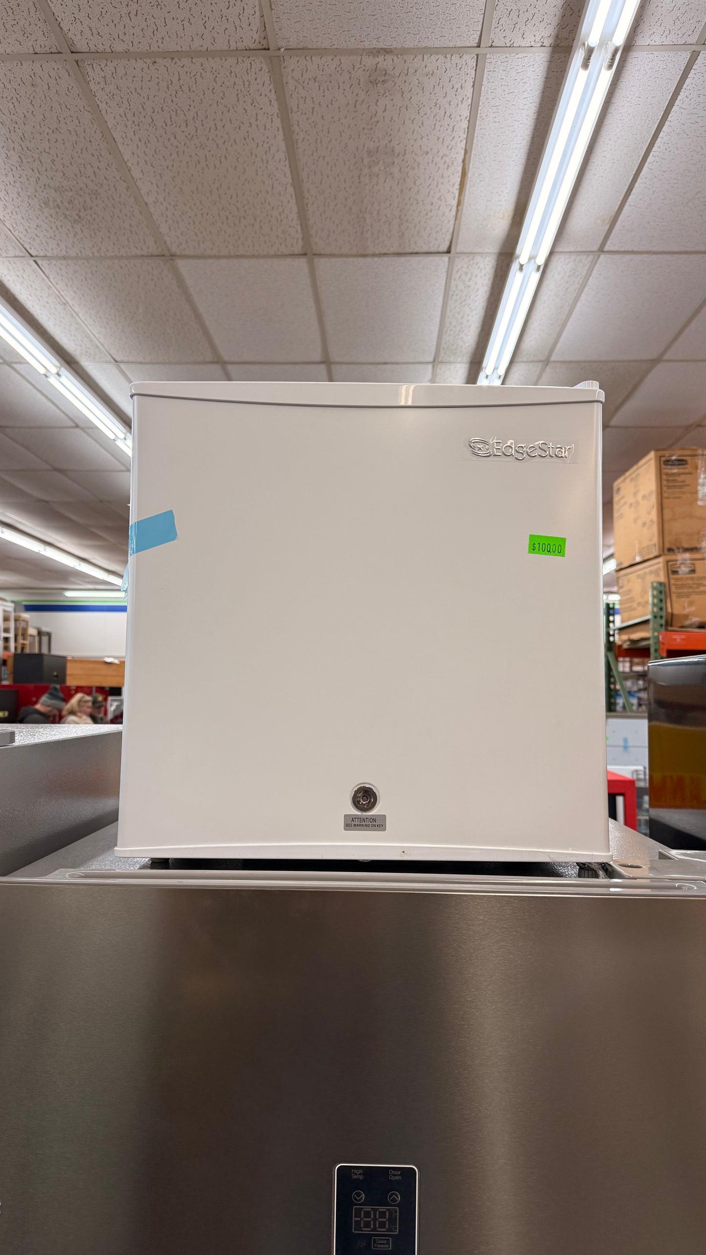 Edgestar Freezer *Pick Up Only*