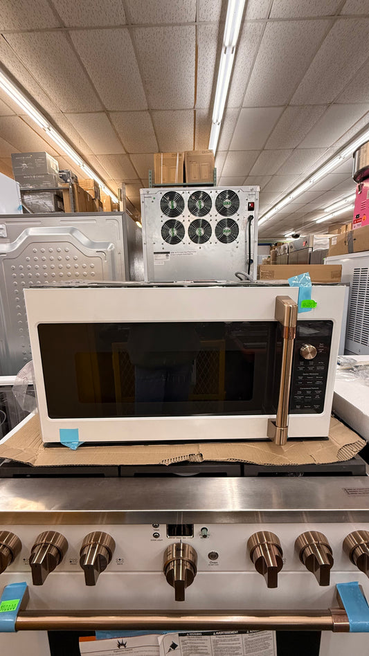 Café 30" Over-the-Range Convection Microwave Oven with 1.7 cu. ft. Capacity *Pick up only*