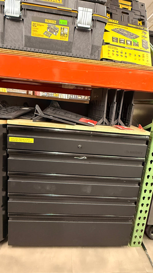 HUSKY Small Job Site Metal Box with Wooden Work Top 5 Drawers *Pick up only*