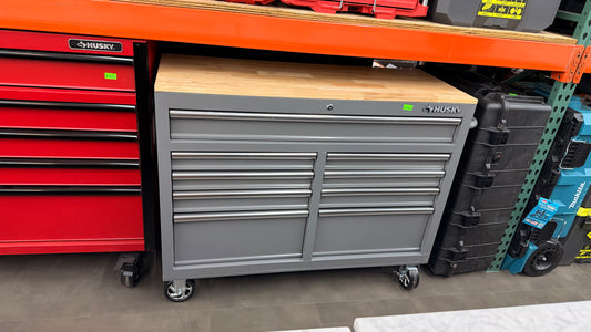 HUSKY Small Gray Rolling Job Site Tool Box *Pick up only*